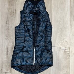 Miss Behave Girls blue Camouflage Quilted Puffer Vest